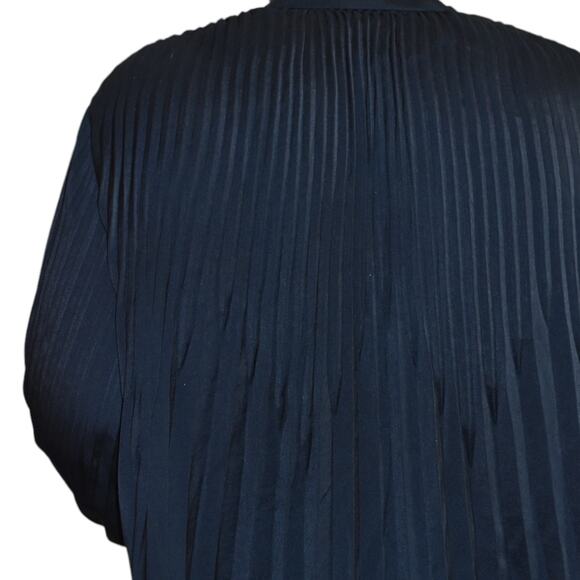 Vince Pleated Blouse Blue Dressy Swing Button Front Long Sleeve Oversized Top XS - Picture 5 of 14